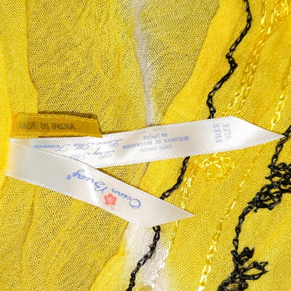 Ocean Breeze Embroider Sun Top Free Size - Picture 4 of 4